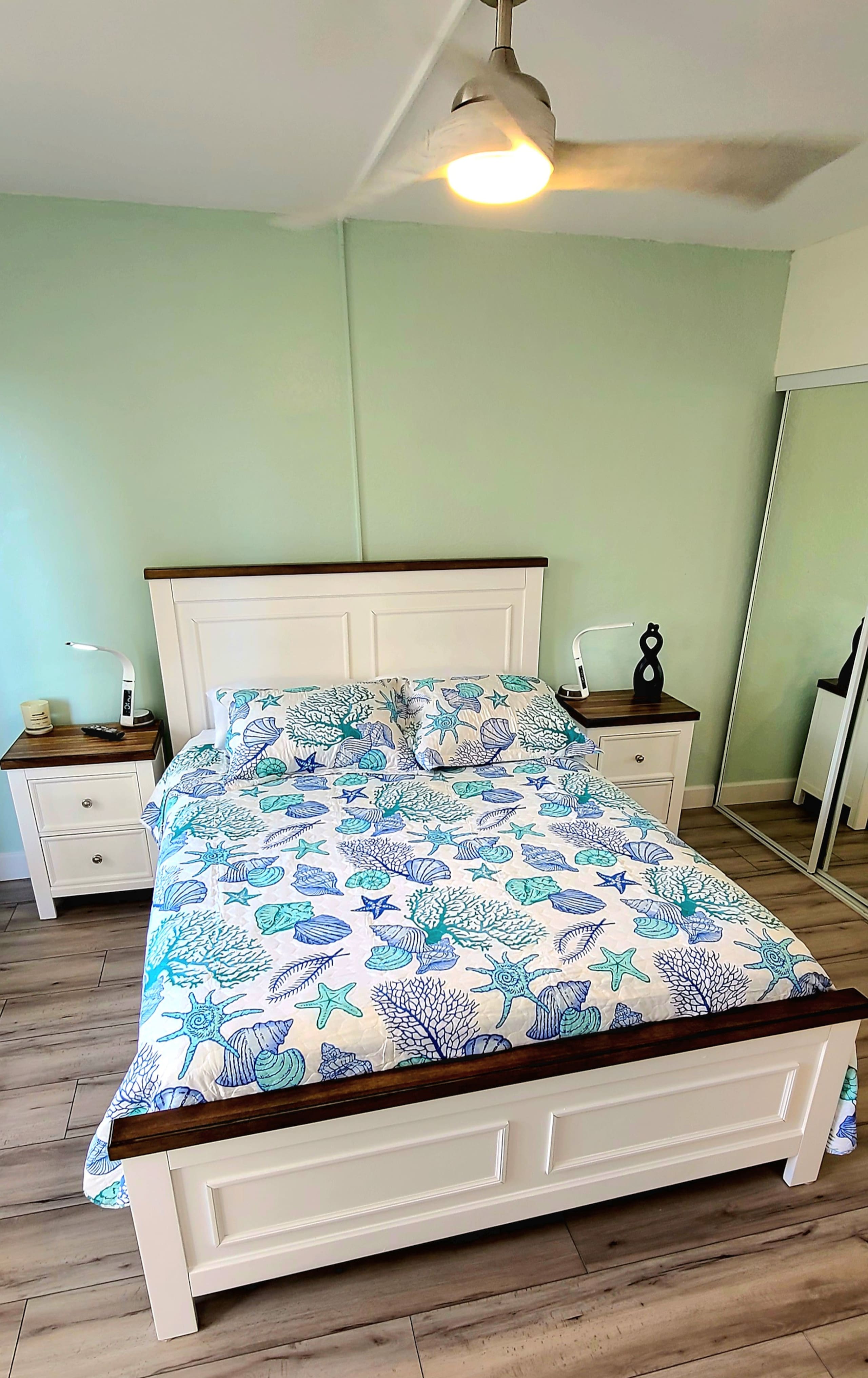 Hale Kai - updated corner unit with Ocean View - Image 8