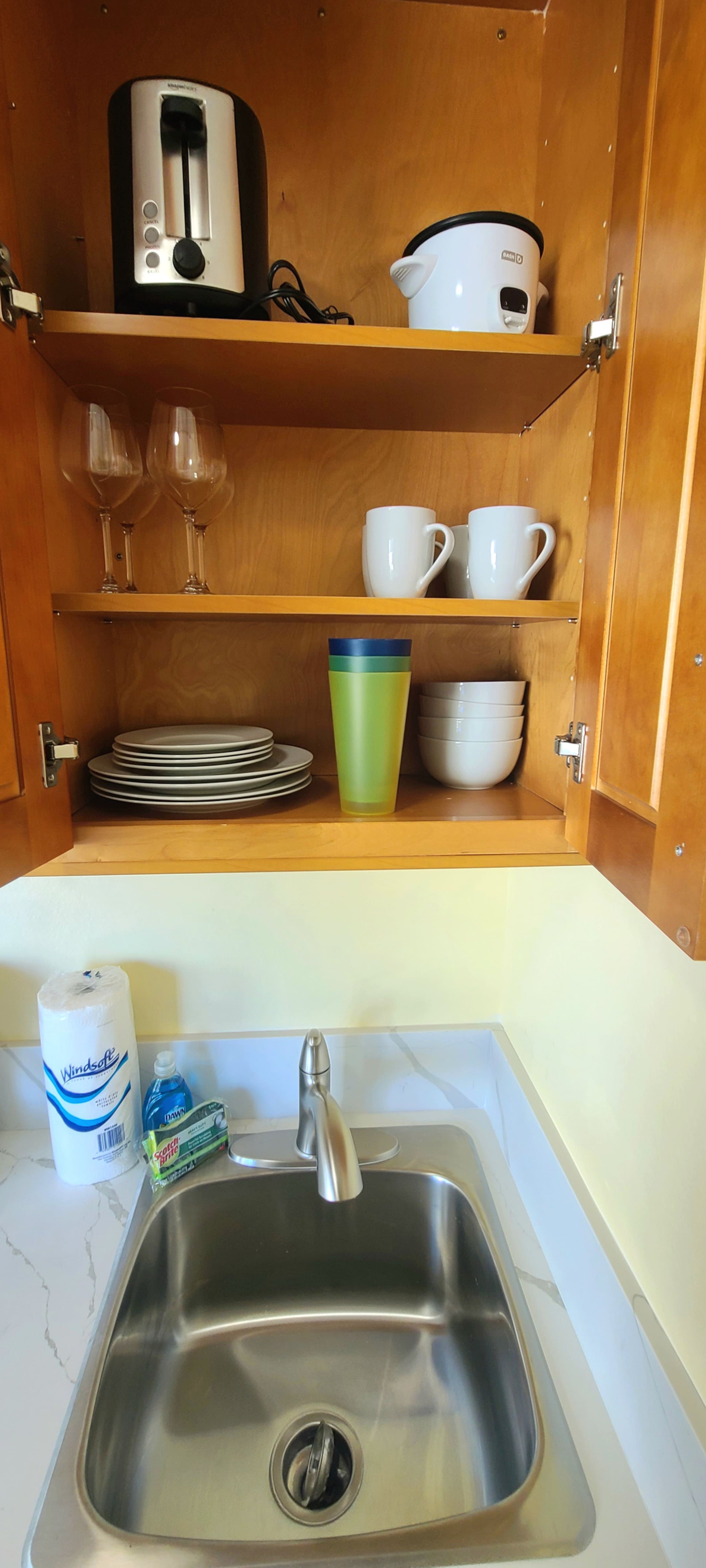 Hale Kai - updated corner unit with Ocean View - Image 14