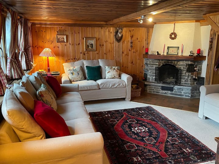Traditional Chalet Les Diablerets, Switzerland - Les Diablerets