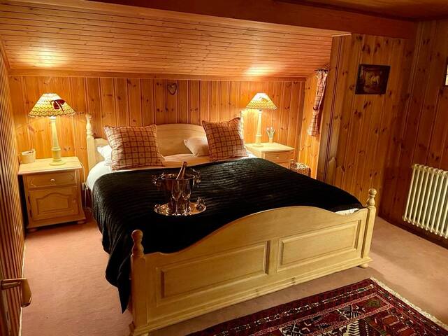 Traditional chalet Les Diablerets, Switzerland gallery image 3