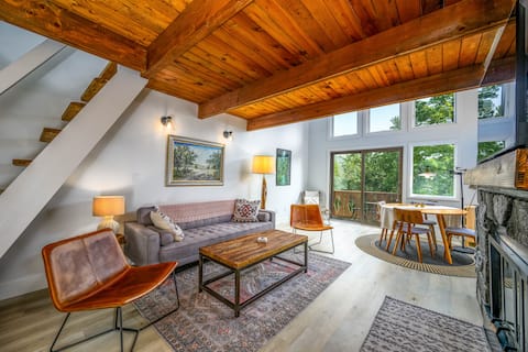 Top Airbnb: Beautiful Modern Mountain Retreat ~ Slope Side in Hunter