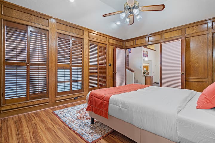 غرفة النوم الثانية - الطابق السفلي