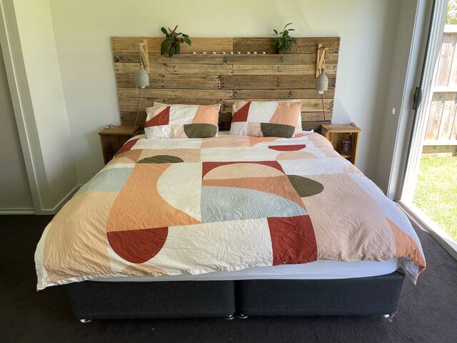 Torquay Family Beach House gallery image 5