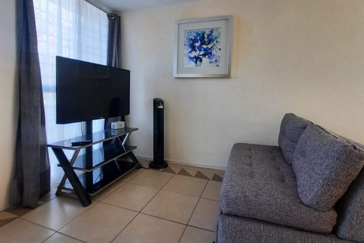 Popular Airbnb listing: Comfortable house, entire accommodation in Zapopan