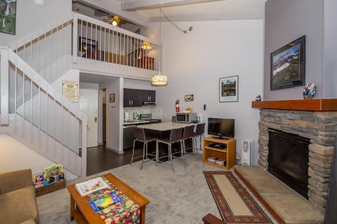 Yosemite Park Condo - 30 mins to Yosemite Village.