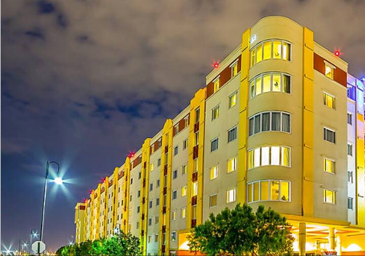 Las Vegas Strip Furnished Monthly Rentals and Extended Stays Airbnb