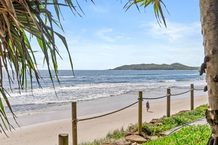 Belongil Beach Pavilion House gallery image 3