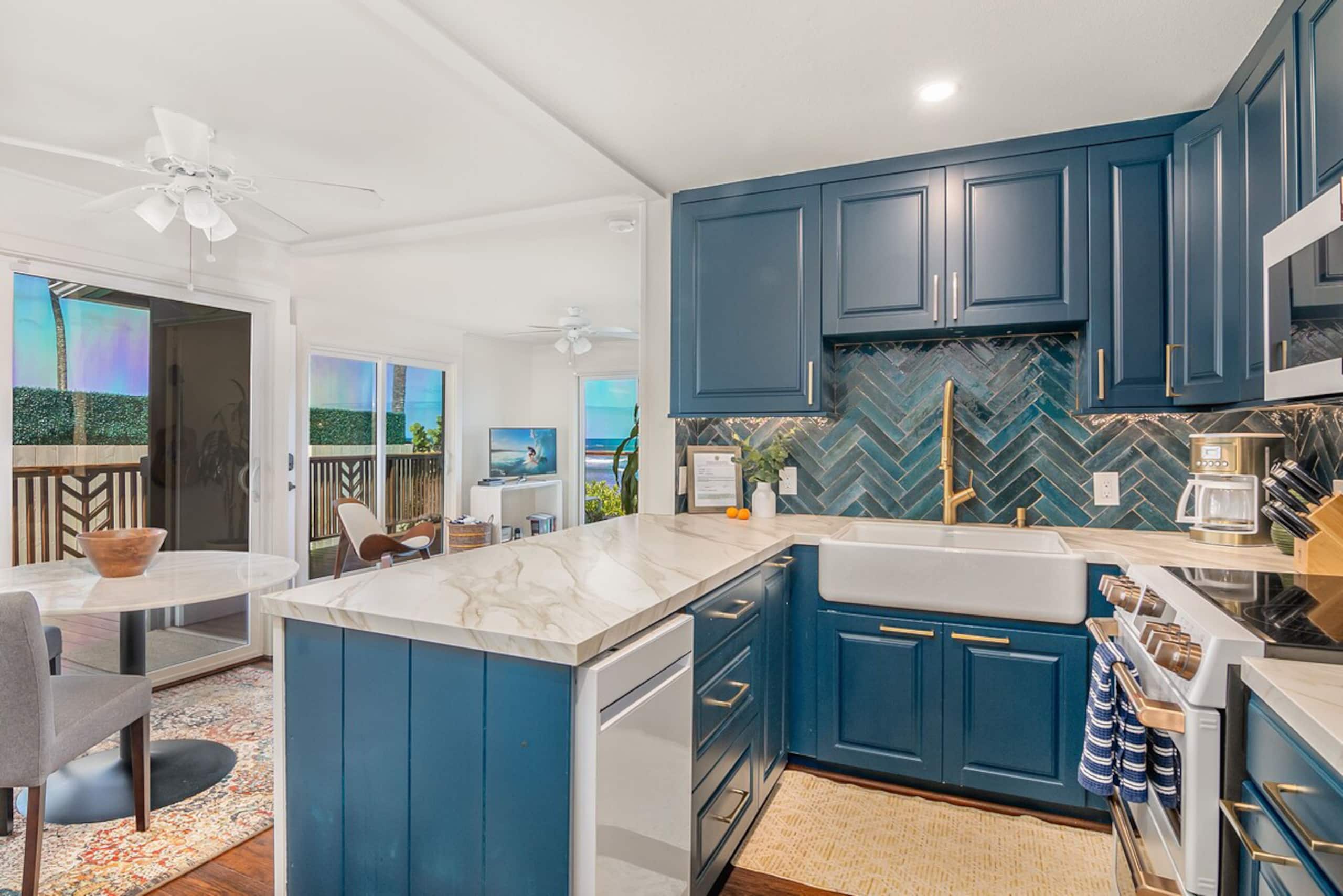 Haleiwa Waterfront House - Photo 22