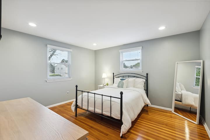 Dormitorio doble con TV inteligente