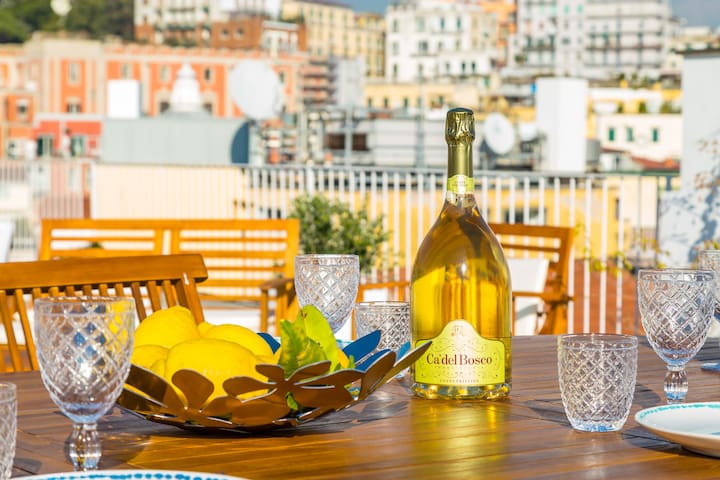 PoerioRooftop Luxury apartment gallery image 3