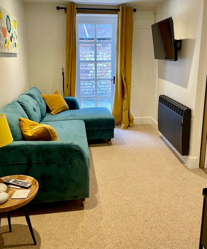 Beautiful Listed Mews Cottage - Shrewsbury