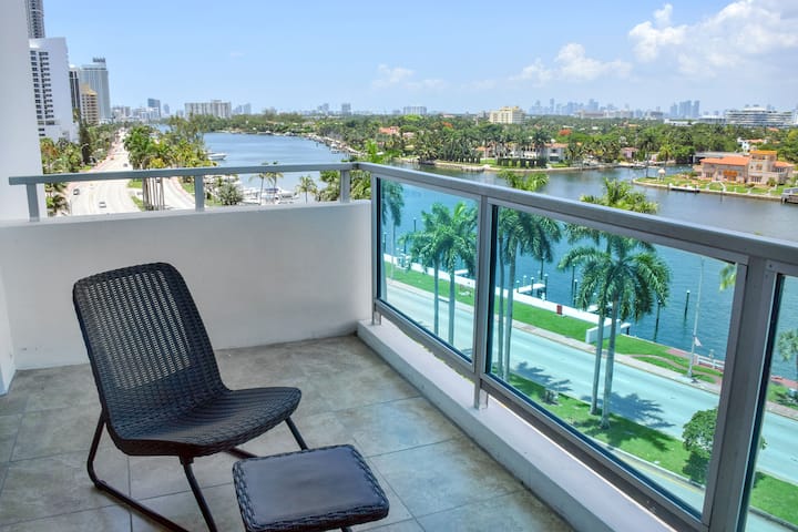 2 Bedroom Master Suite Bay View Up To 6 People! - Miami Beach