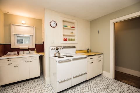 Charming vintage apartment