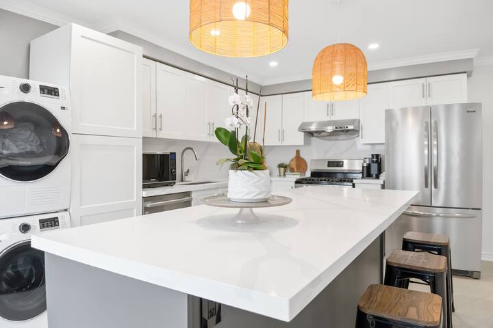 Spacious monthly stays. Your home away from home