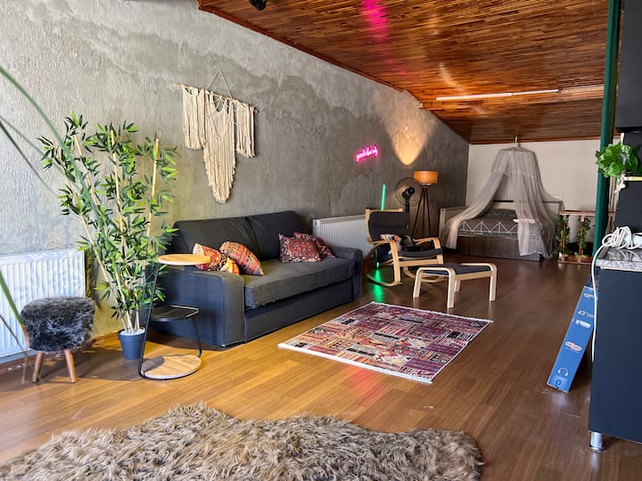 4 rooms with giant terrace in Nişantaşı, 2 living rooms duplex