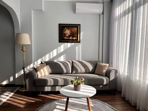 Super Cosy and Central Home in Yeldegirmeni