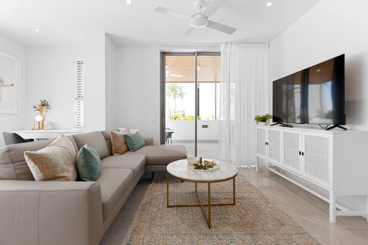 Bokarina Beach Apartments managed Airbnb listing 3