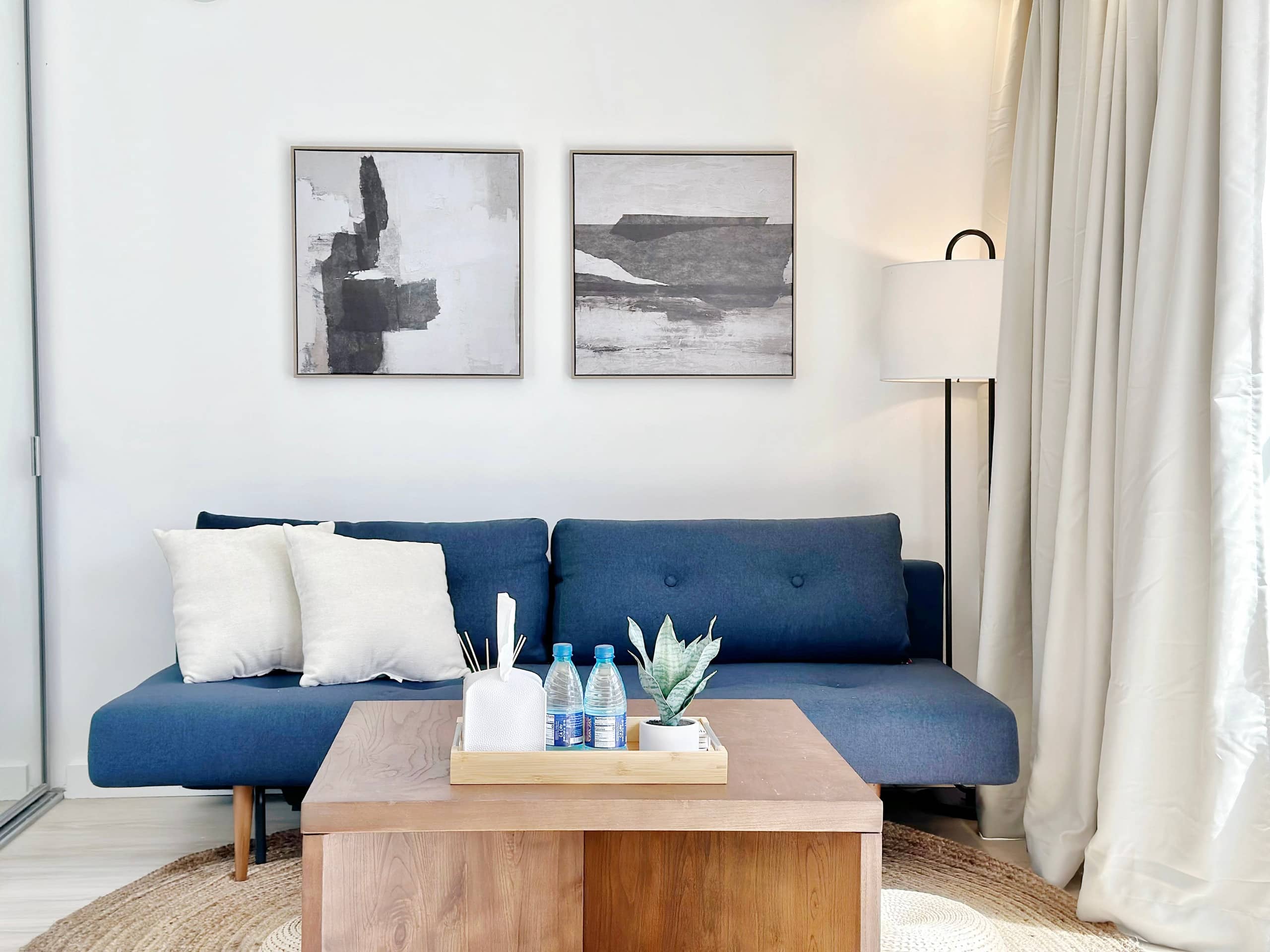 Walk to the beach!-Cozy Renovated Waikiki Studio~ - Image 8