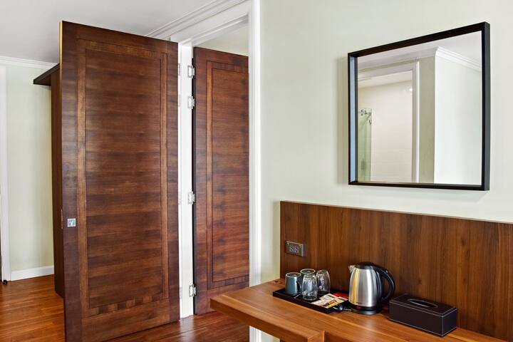 2Room_Connecting_ASOK_BTS_467 gallery image 5