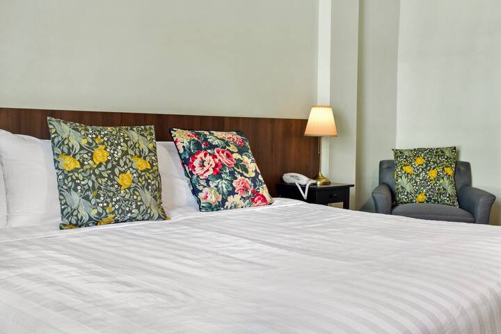 2Room_Connecting_ASOK_BTS_467 gallery image 2