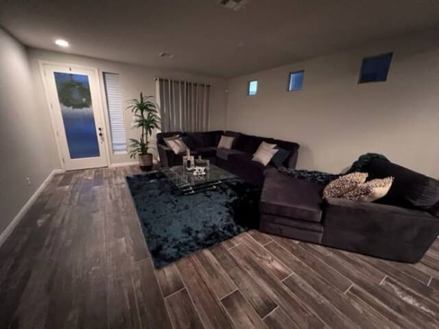 2020 luxury home with 3952 SF of living space gallery image 2