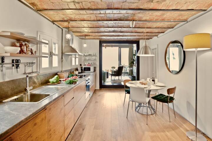 Million $ views! Penthouse: private terrace, style gallery image 5