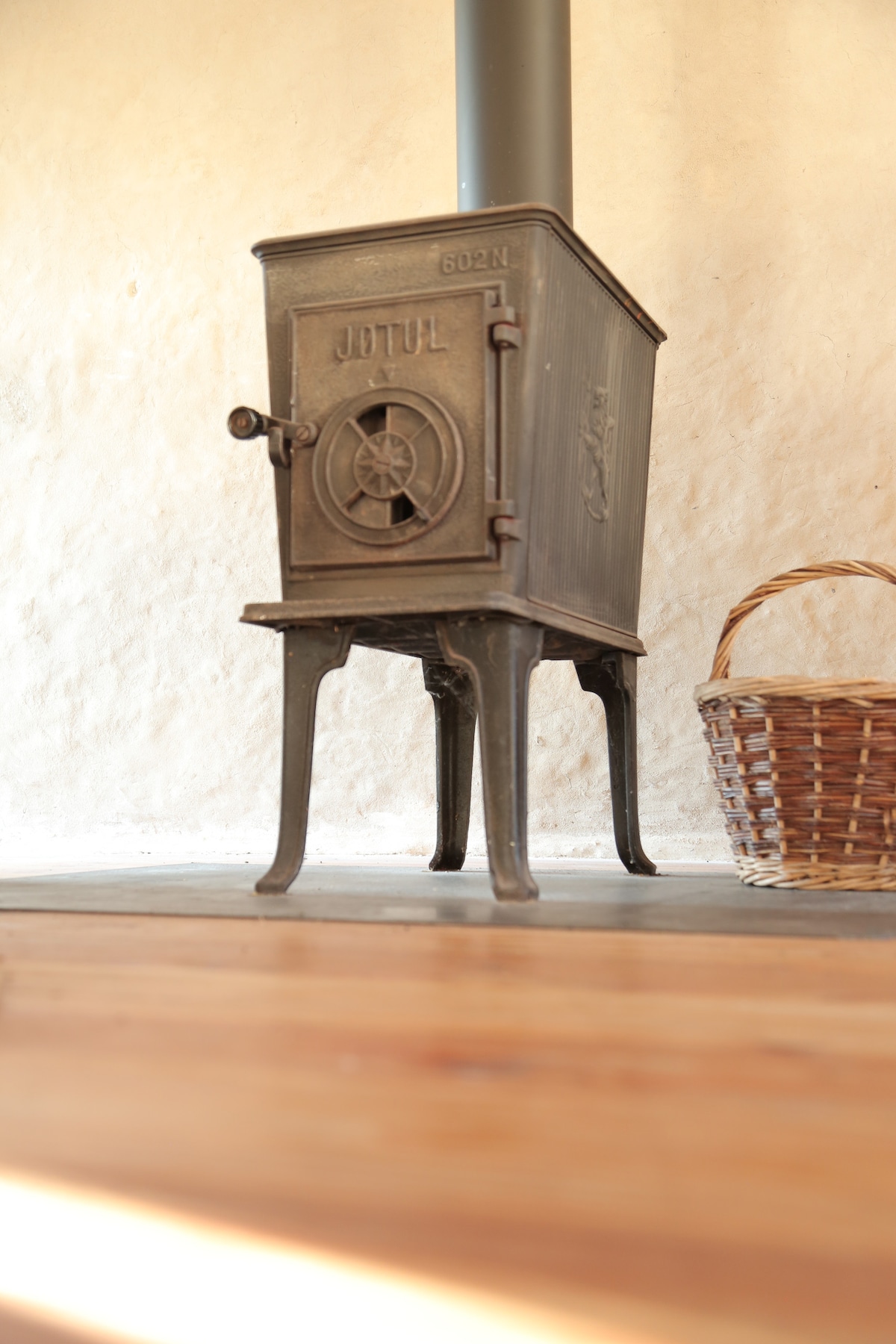 Popular Airbnb listing: Cozy and bright loft in Charente