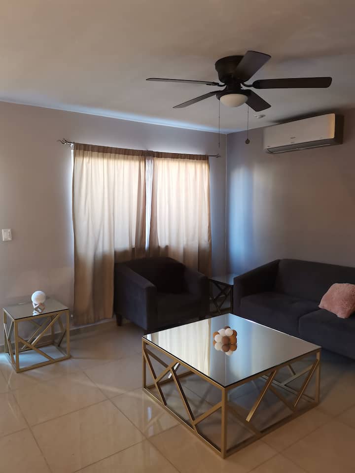 Casa Excelente Ubicación - Ciudad Apodaca