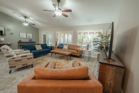 Popular Airbnb listing: Mesa Oasis: Heated Pool, Putting Green & BBQ in Mesa