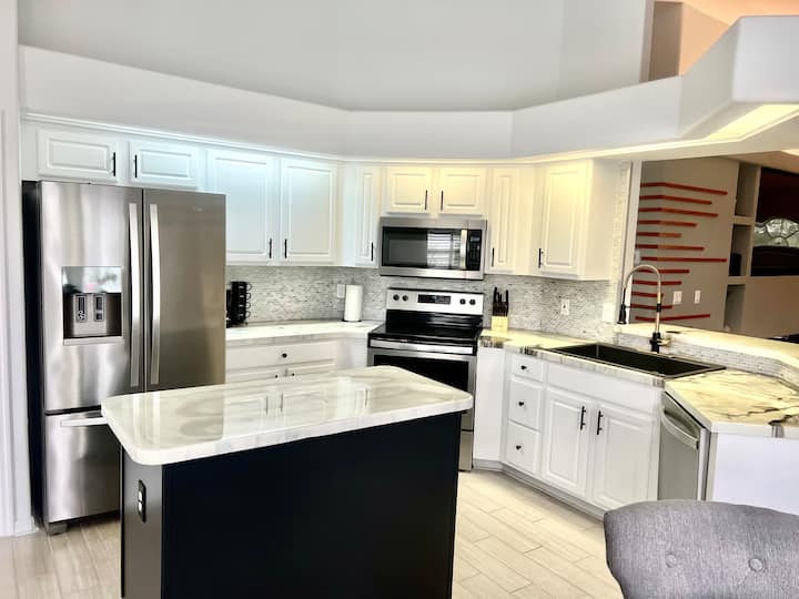 Dreamy Family Pool House Houses for Rent in Clermont, Florida, United