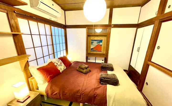 საძინებელი 1