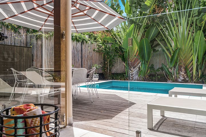 Kingsley Cottage – pool, central