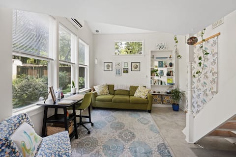 Successful Airbnb property: Songbird Studio near Emory in Atlanta Suburbs