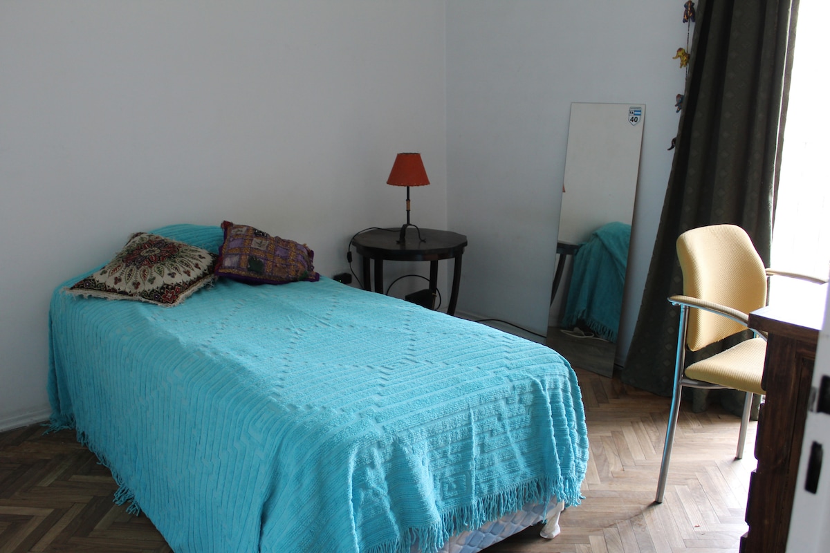 ห้องเตียงเดี่ยว