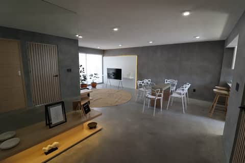 Spacious apartment in the center