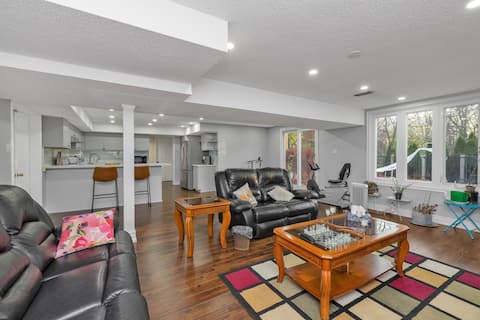 Successful Airbnb property: Nature’s paradise in Central Erin Mills