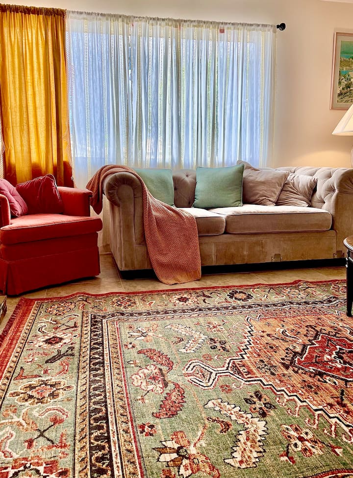Entire 4 Bedroom House - Camarillo, CA