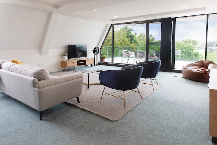 Lakeside Loft - Rotorua