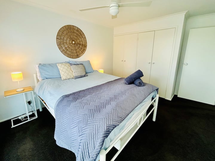 Queen Size Bed & Single Trundle below
This bedroom has direct access to bathroom
Built in wardrobes for ample storage