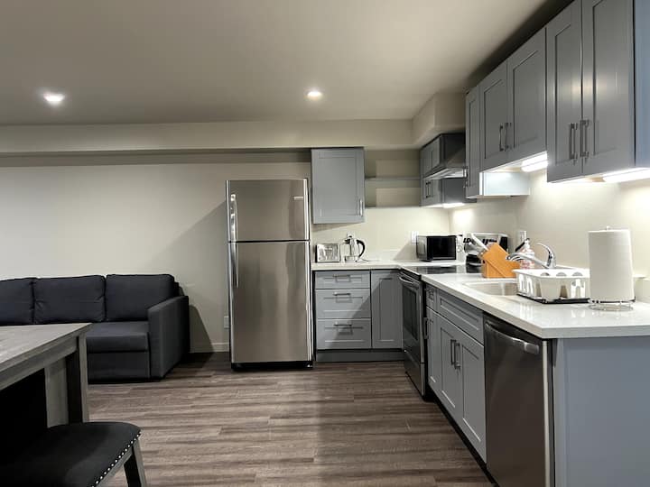 New Luxury 2 Bedroom Apt Near Lake Merritt - Oakland, CA