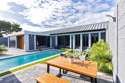 Spacious Family Gateway 5BR Villa w/ Pool |BBQ