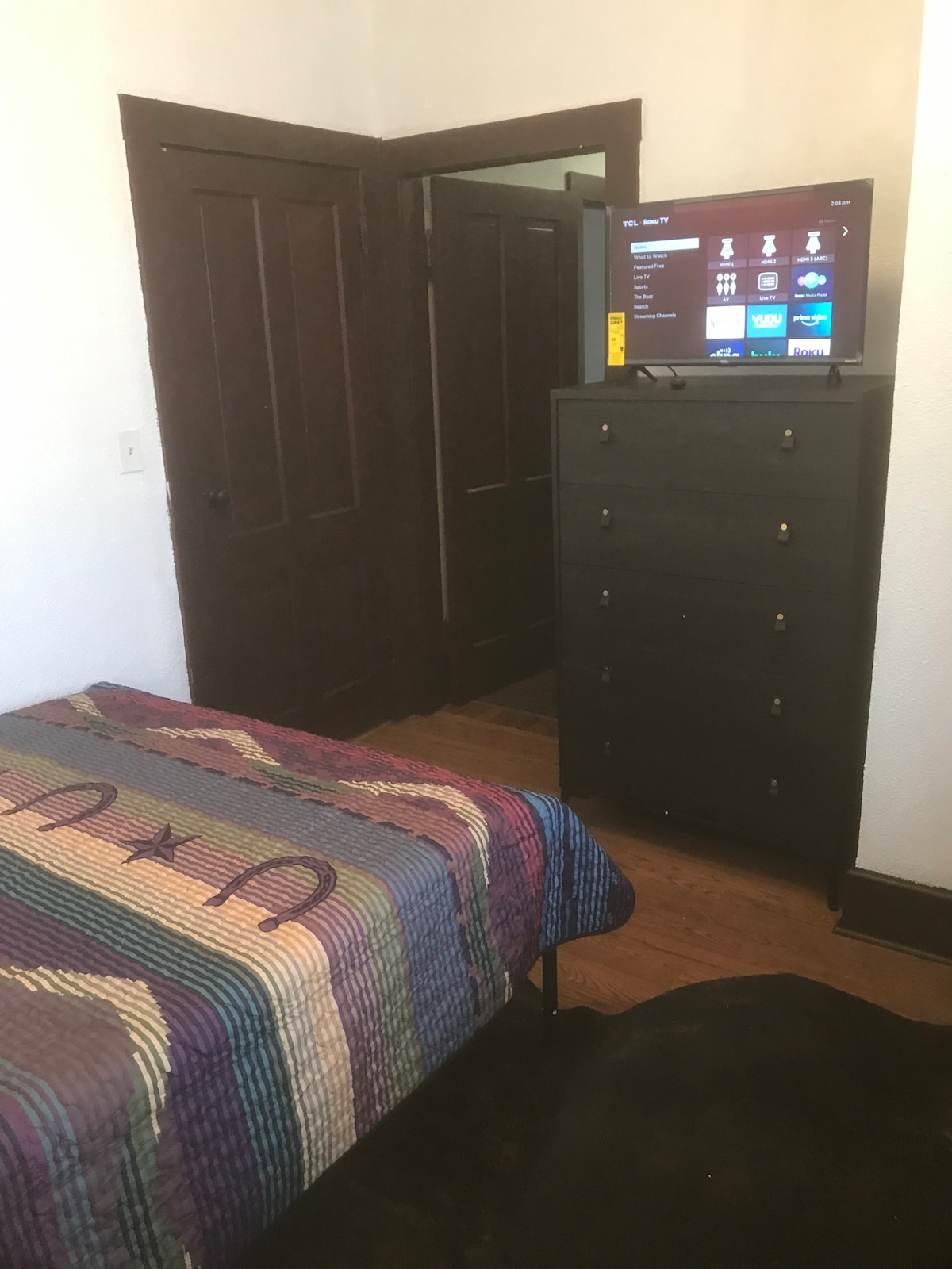 Private room, long term, 30d+ ” Doc Holiday” – Photo 4