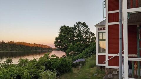 Unique and incredibly charming gem