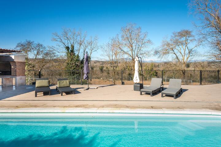 Can Moresch – piscina y acceso privado al río gallery image 5