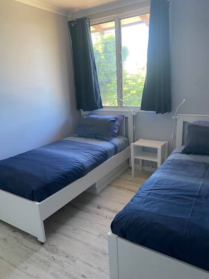 غرفة النوم 1