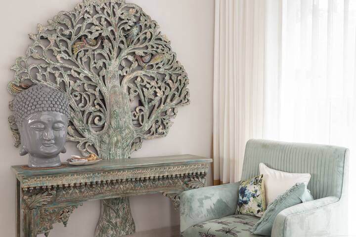 Living room image 7