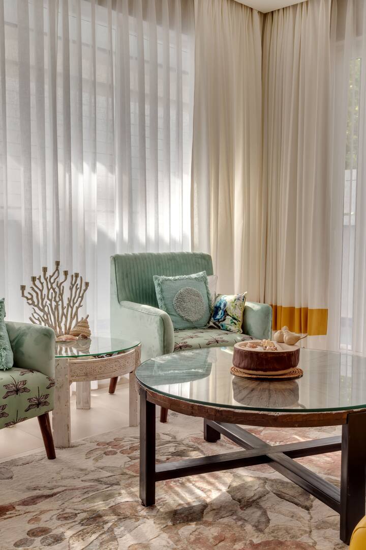 Living room image 8