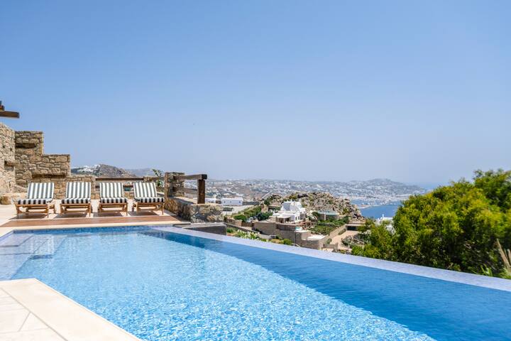 Villa Olivia with Stunning Views to Mykonos town. gallery image 3