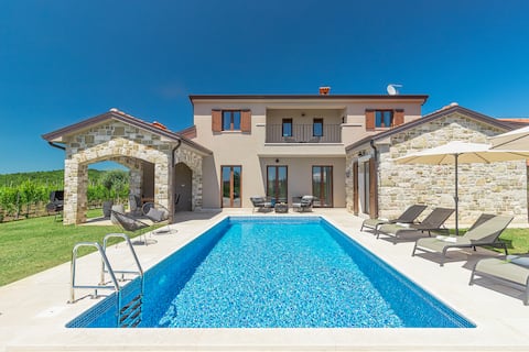 Villa Brih II
