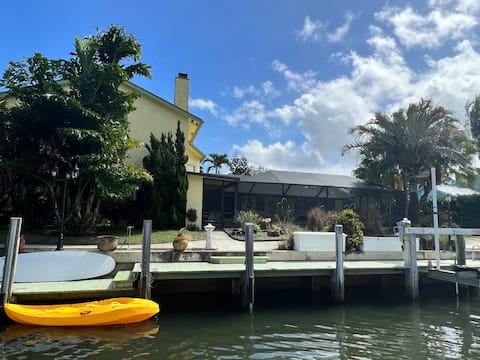 Waterfront with Dock & Pool, Hobe Sound Beach